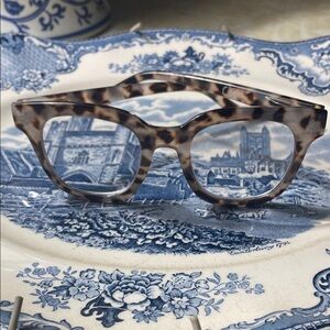 Leopard Print Women's Glasses